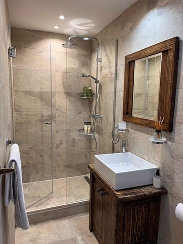 Chalet de 4 habitaciones en El Toro / Port Adriano, Calvià en alquiler con piscina - 5.250 € (Ref: 8992820)