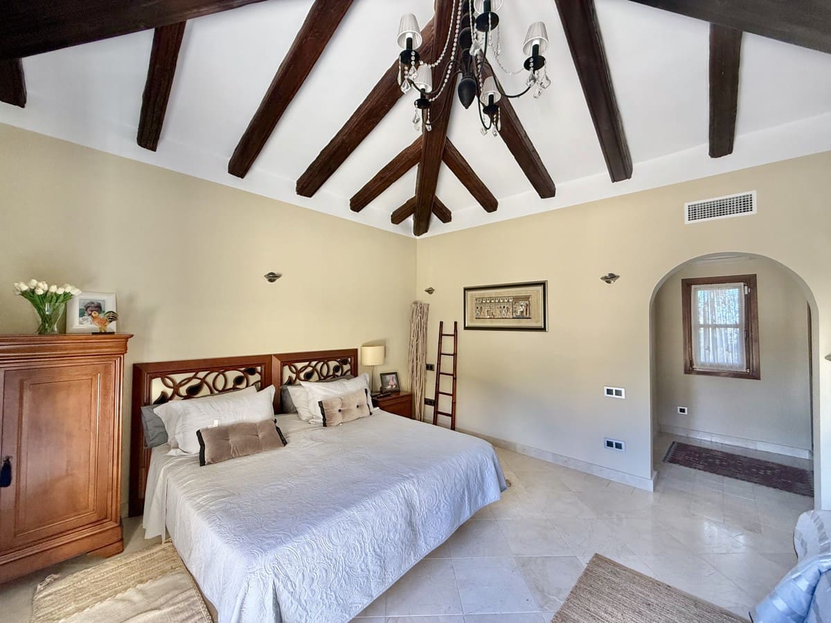 4 makuuhuone Huvila myytävänä paikassa Santa Ponsa - 2 630 000 € (Ref: 9002525)