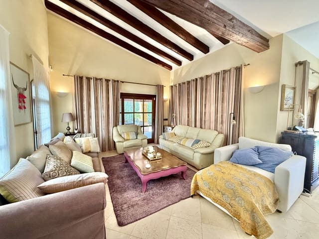 4 soverom Villa til salgs i Santa Ponsa, Calvià - € 2 630 000 (Ref: 9002525)