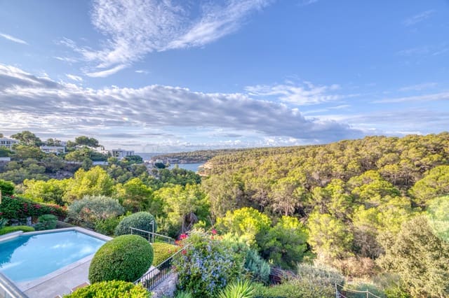 3 soveværelse Villa til salg i Sol de Mallorca, Calvià - € 3.950.000 (Ref: 9002526)