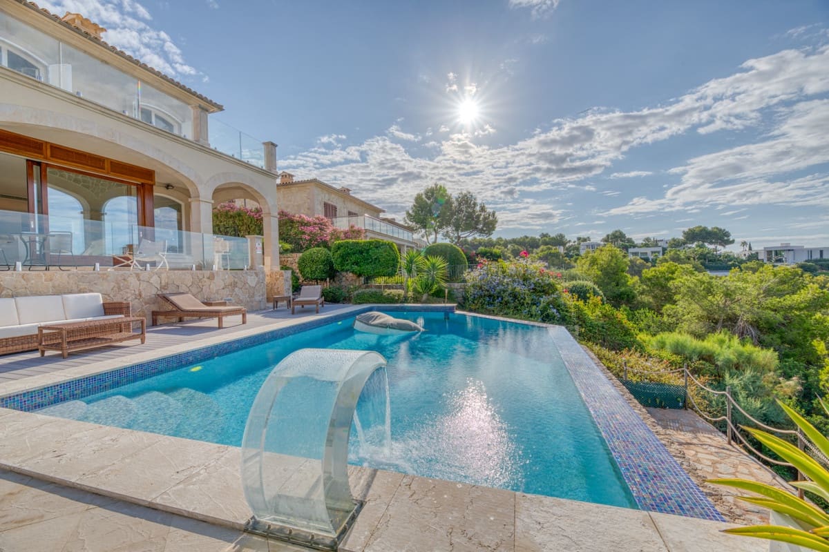 3 soveværelse Villa til salg i Sol de Mallorca - € 3.950.000 (Ref: 9002526)