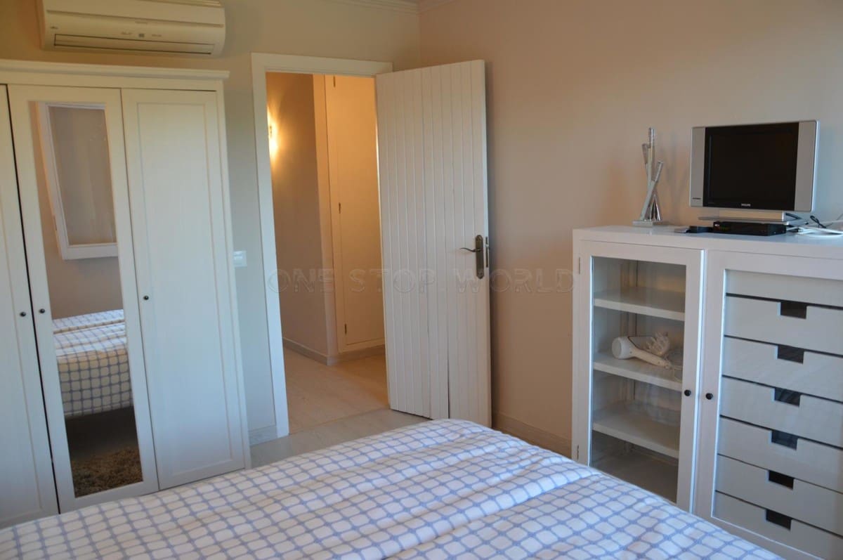 3 soveværelse Lejlighed til salg i Santa Ponsa - € 465.000 (Ref: 9002528)