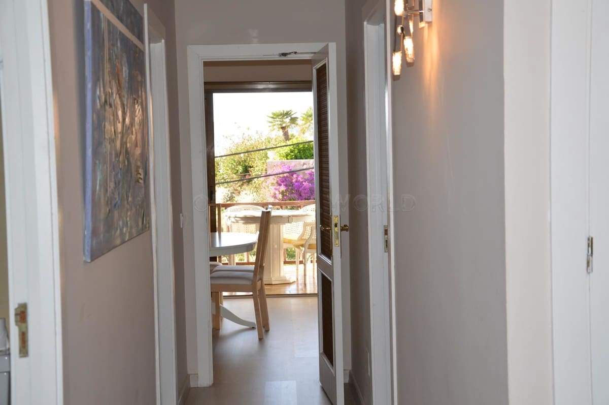 3 soveværelse Lejlighed til salg i Santa Ponsa - € 465.000 (Ref: 9002528)