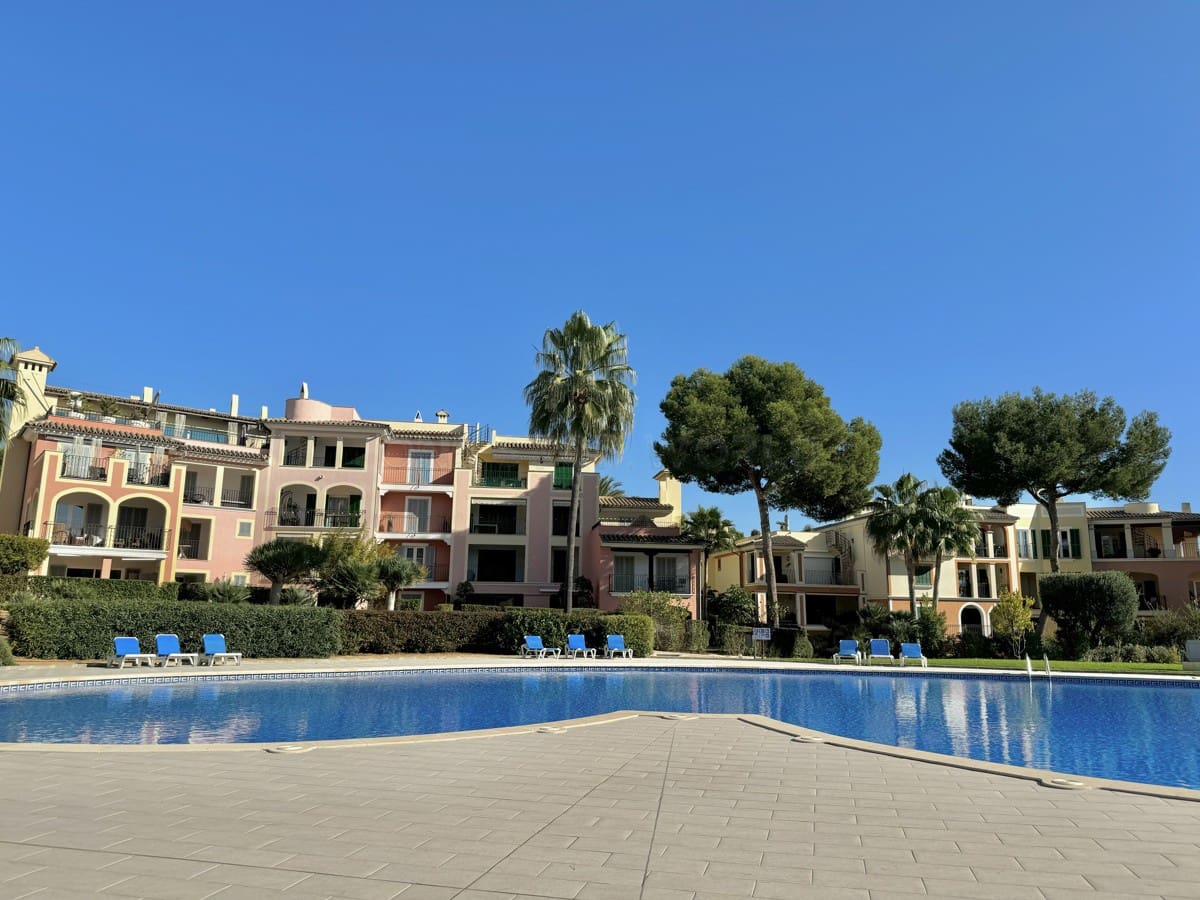 2 soveværelse Lejlighed til salg i Santa Ponsa - € 750.000 (Ref: 9002530)