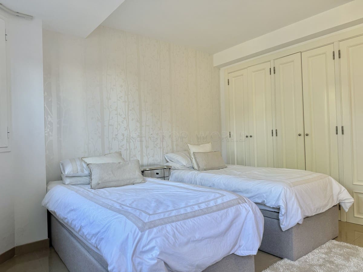 2 soveværelse Lejlighed til salg i Santa Ponsa - € 750.000 (Ref: 9002530)