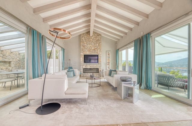 5 soveværelse Villa til salg i Puerto de Andratx, Andratx med swimmingpool - € 8.900.000 (Ref: 9002532)