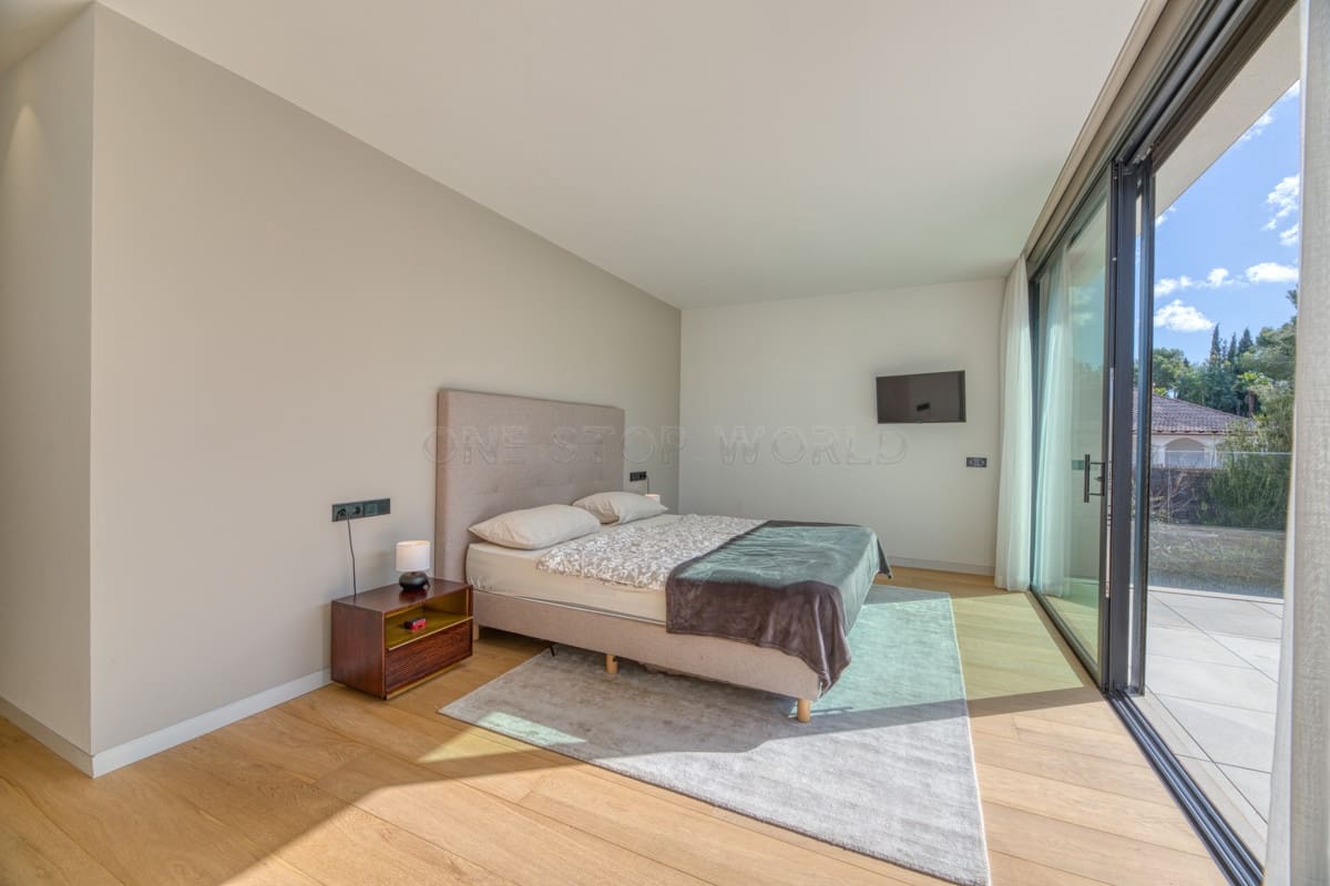 4 soveværelse Villa til salg i Santa Ponsa - € 3.100.000 (Ref: 9002533)