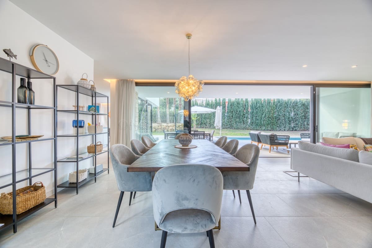 4 soveværelse Villa til salg i Santa Ponsa - € 3.100.000 (Ref: 9002533)