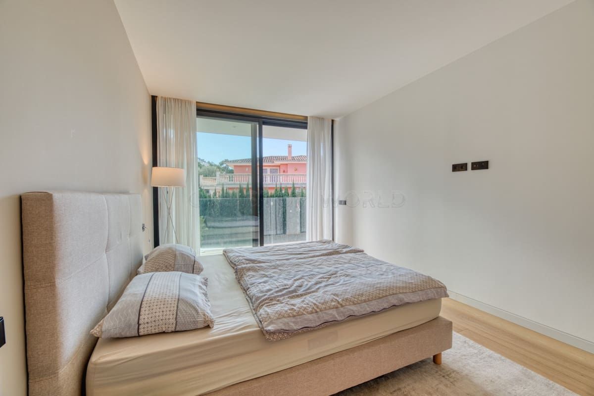 4 soveværelse Villa til salg i Santa Ponsa - € 3.100.000 (Ref: 9002533)