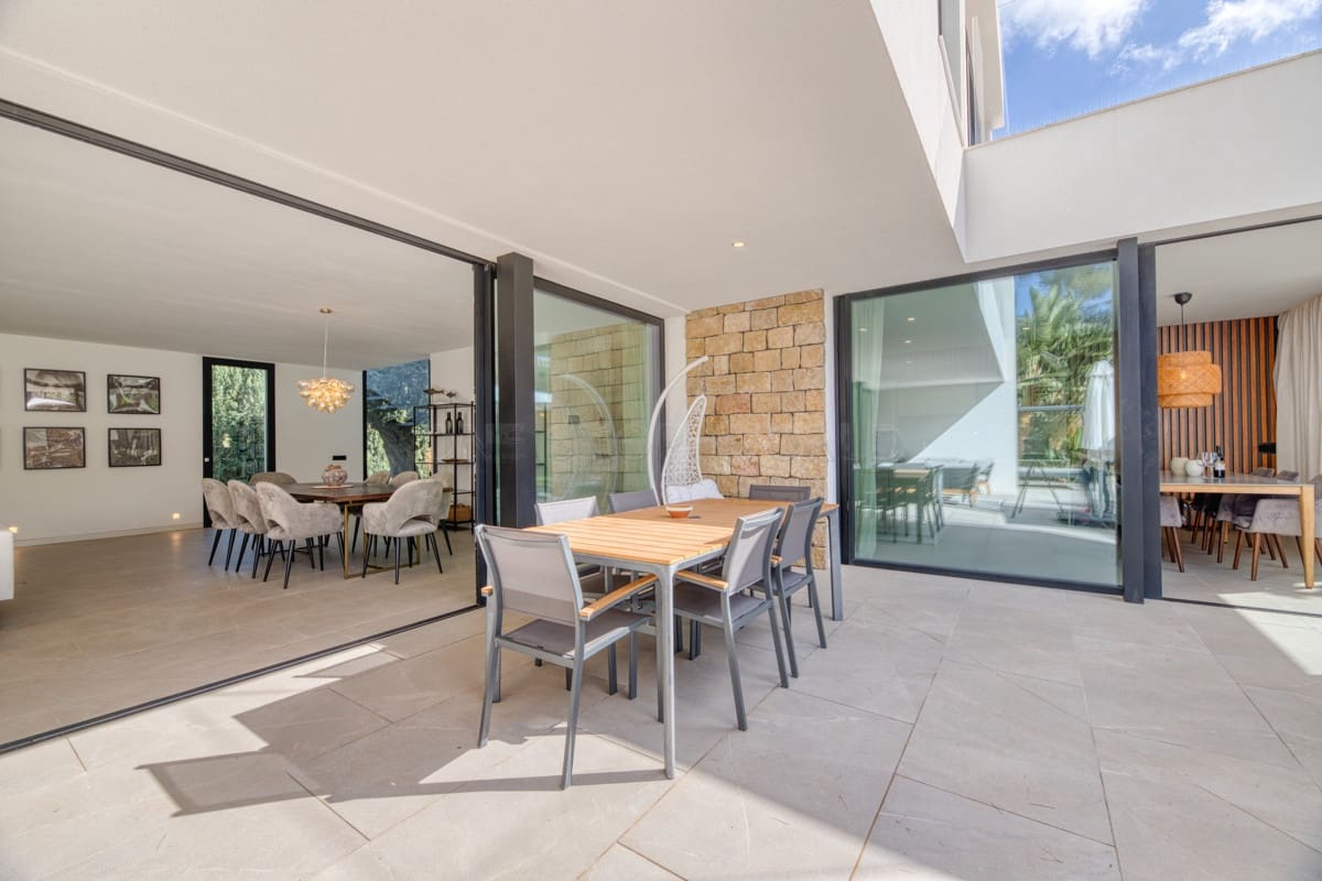 4 soveværelse Villa til salg i Santa Ponsa - € 3.100.000 (Ref: 9002533)