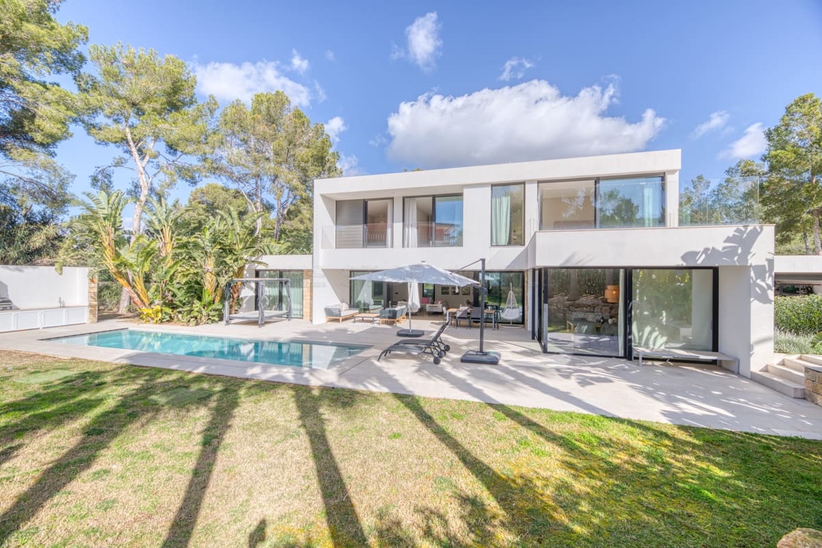 4 soveværelse Villa til salg i Santa Ponsa - € 3.100.000 (Ref: 9002533)