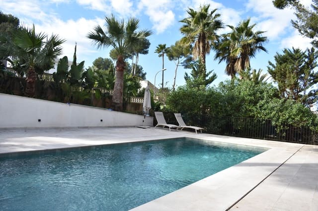 4 bedroom Villa for sale in Santa Ponsa, Calvià with pool - € 2,950,000 (Ref: 9002536)