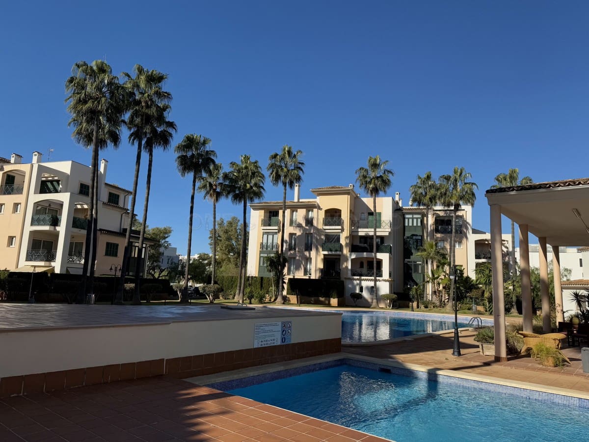 3 soveværelse Lejlighed til salg i Santa Ponsa - € 840.000 (Ref: 9002537)