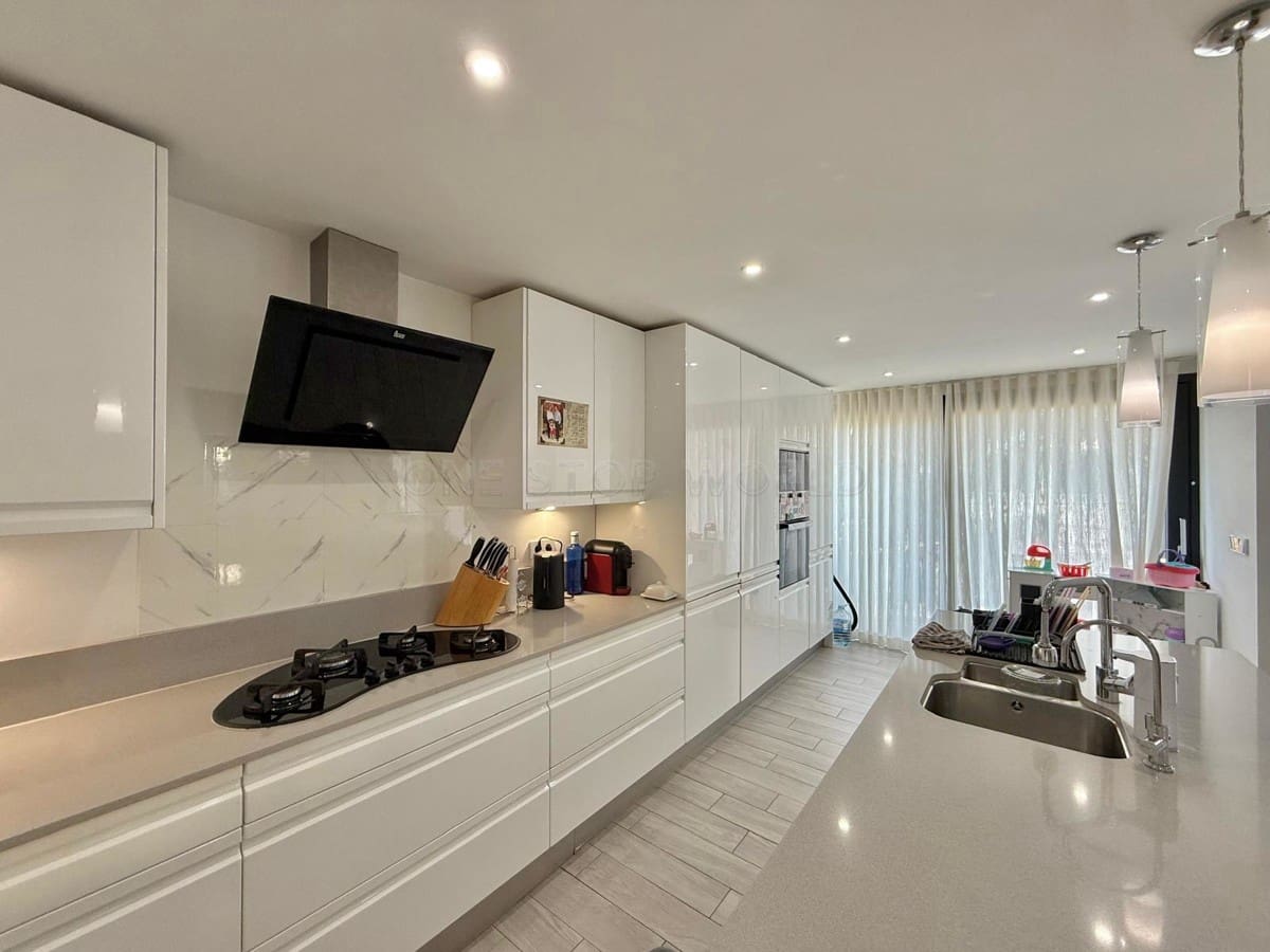 4 quarto Moradia para venda em El Toro / Port Adriano - 1 300 000 € (Ref: 9002539)