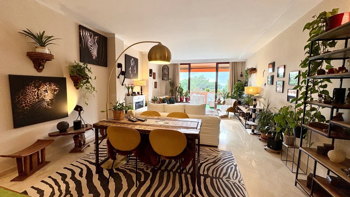 2 soveværelse Lejlighed til salg i Santa Ponsa med swimmingpool garage - € 795.000 (Ref: 9002540)