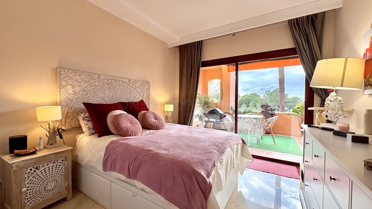 2 soveværelse Lejlighed til salg i Santa Ponsa med swimmingpool garage - € 795.000 (Ref: 9002540)