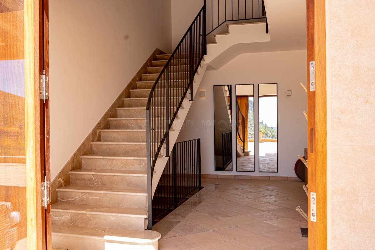 4 sypialnia Willa na sprzedaż w Andratx - 3 900 000 € (Ref: 9002545)