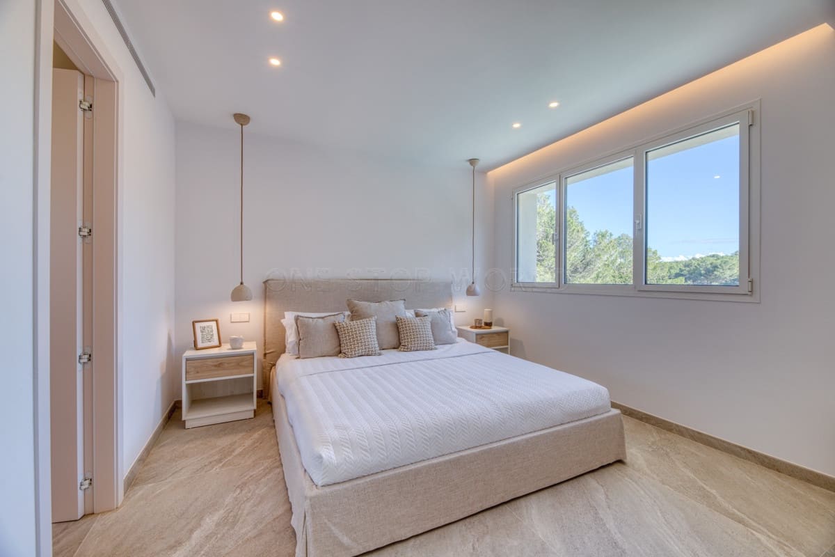 4 soveværelse Villa til salg i El Toro / Port Adriano - € 2.500.000 (Ref: 9002546)