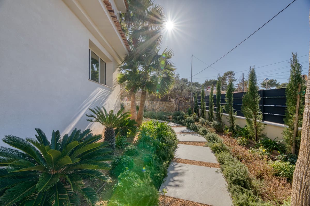 4 soveværelse Villa til salg i El Toro / Port Adriano - € 2.500.000 (Ref: 9002546)