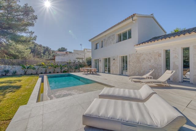 4 bedroom Villa for sale in El Toro / Port Adriano, Calvià - € 2,500,000 (Ref: 9002546)