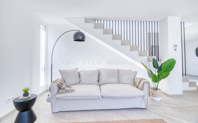 4 bedroom Villa for sale in El Toro / Port Adriano, Calvià - € 2,500,000 (Ref: 9002546)