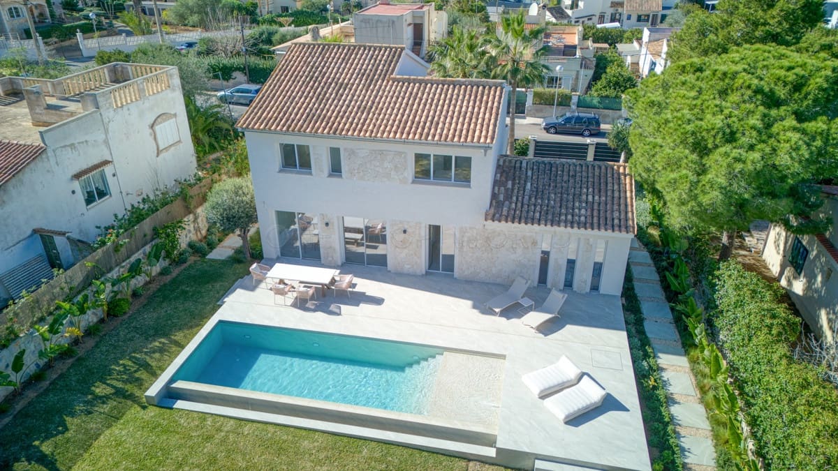 4 soveværelse Villa til salg i El Toro / Port Adriano - € 2.500.000 (Ref: 9002546)