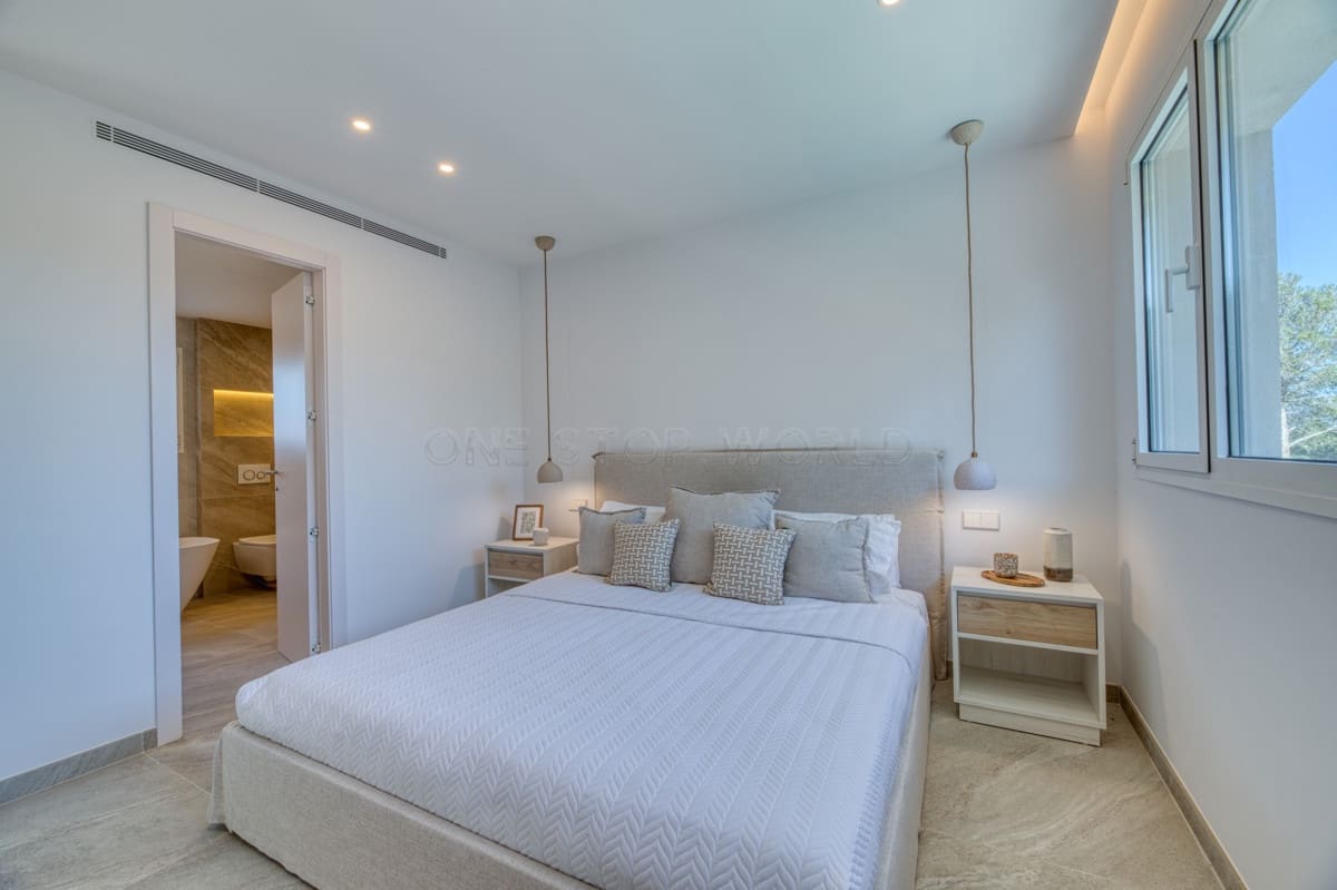 4 soveværelse Villa til salg i El Toro / Port Adriano - € 2.500.000 (Ref: 9002546)