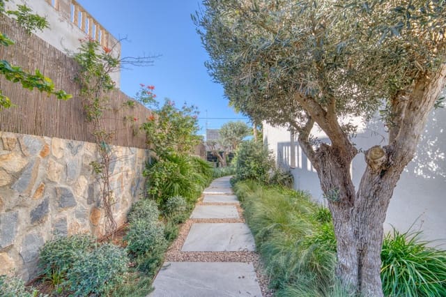 4 bedroom Villa for sale in El Toro / Port Adriano, Calvià - € 2,500,000 (Ref: 9002546)