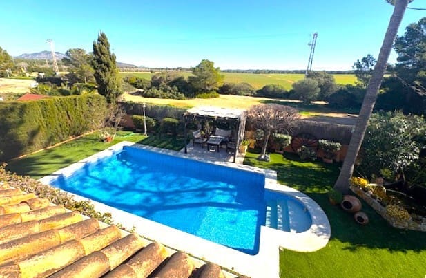 4 bedroom Villa for sale in El Toro / Port Adriano, Calvià with pool - € 1,650,000 (Ref: 9002547)