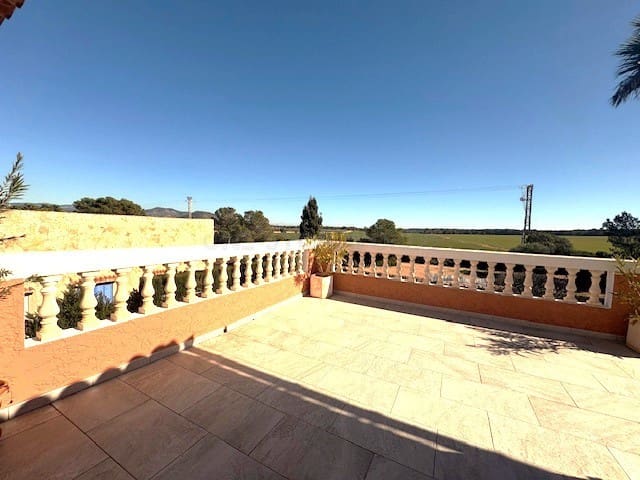 4 bedroom Villa for sale in El Toro / Port Adriano, Calvià with pool - € 1,650,000 (Ref: 9002547)