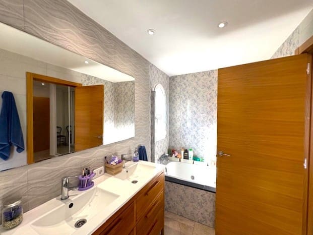 4 soveværelse Villa til salg i El Toro / Port Adriano med swimmingpool - € 1.650.000 (Ref: 9002547)