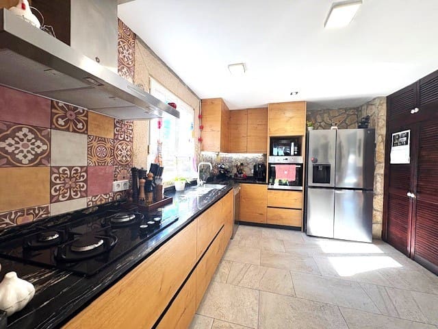 4 bedroom Villa for sale in El Toro / Port Adriano, Calvià with pool - € 1,650,000 (Ref: 9002547)