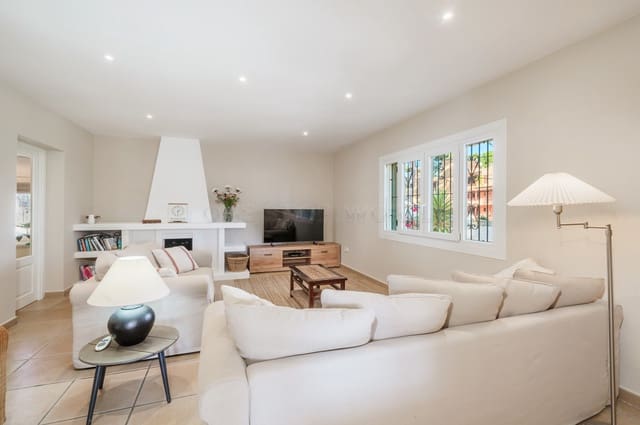 3 chambre Villa/Maison à vendre à Santa Ponsa, Calvià avec piscine - 1 500 000 € (Ref: 9002548)