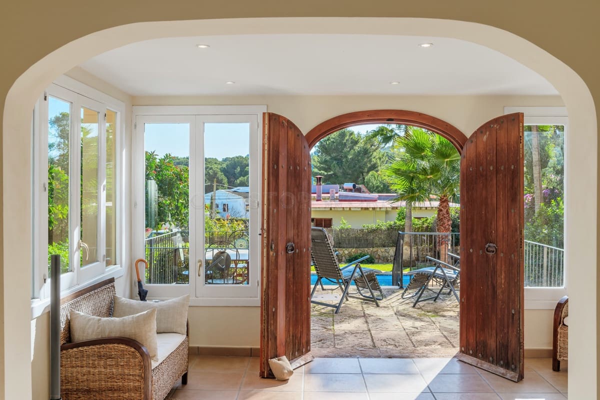 3 chambre Villa/Maison à vendre à Santa Ponsa avec piscine - 1 500 000 € (Ref: 9002548)