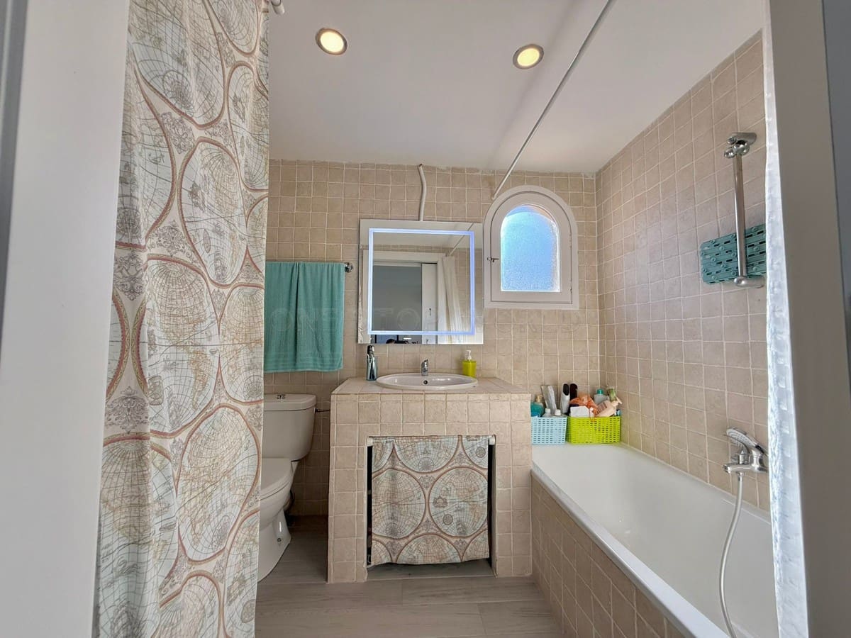 2 soveværelse Lejlighed til salg i Santa Ponsa med swimmingpool - € 439.000 (Ref: 9002555)