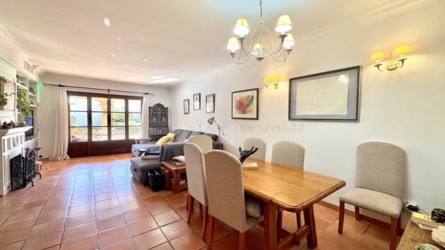 2 soveværelse Lejlighed til salg i Santa Ponsa, Calvià - € 795.000 (Ref: 9002556)