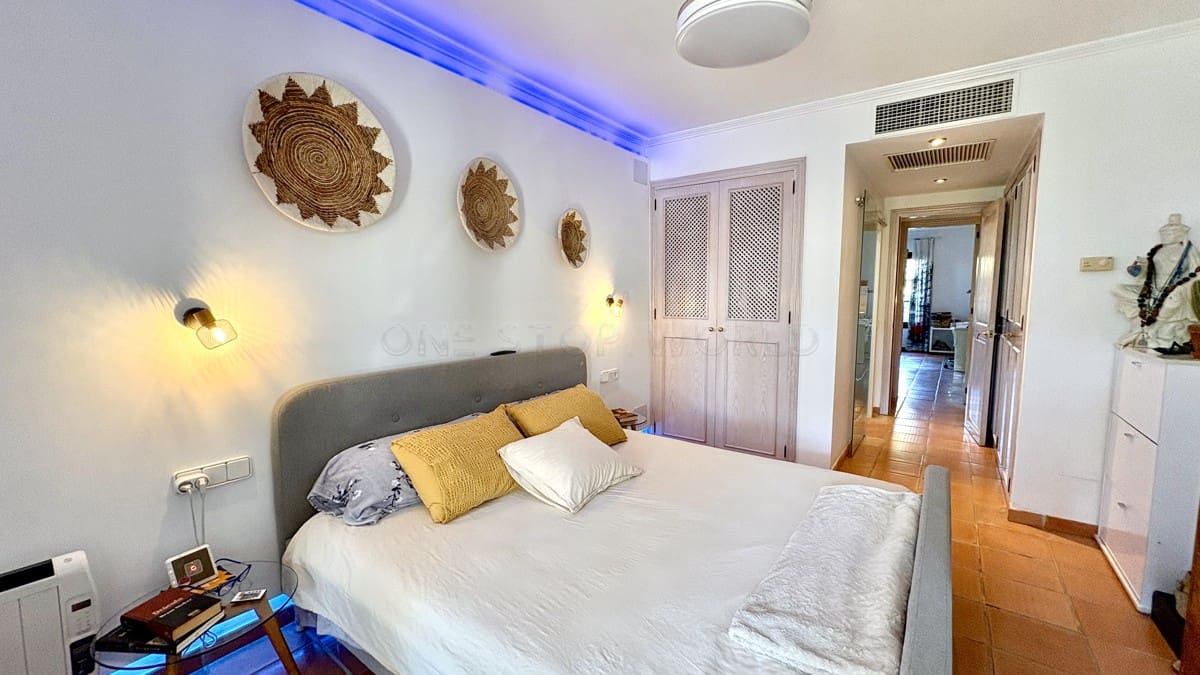 2 soveværelse Lejlighed til salg i Santa Ponsa - € 795.000 (Ref: 9002556)