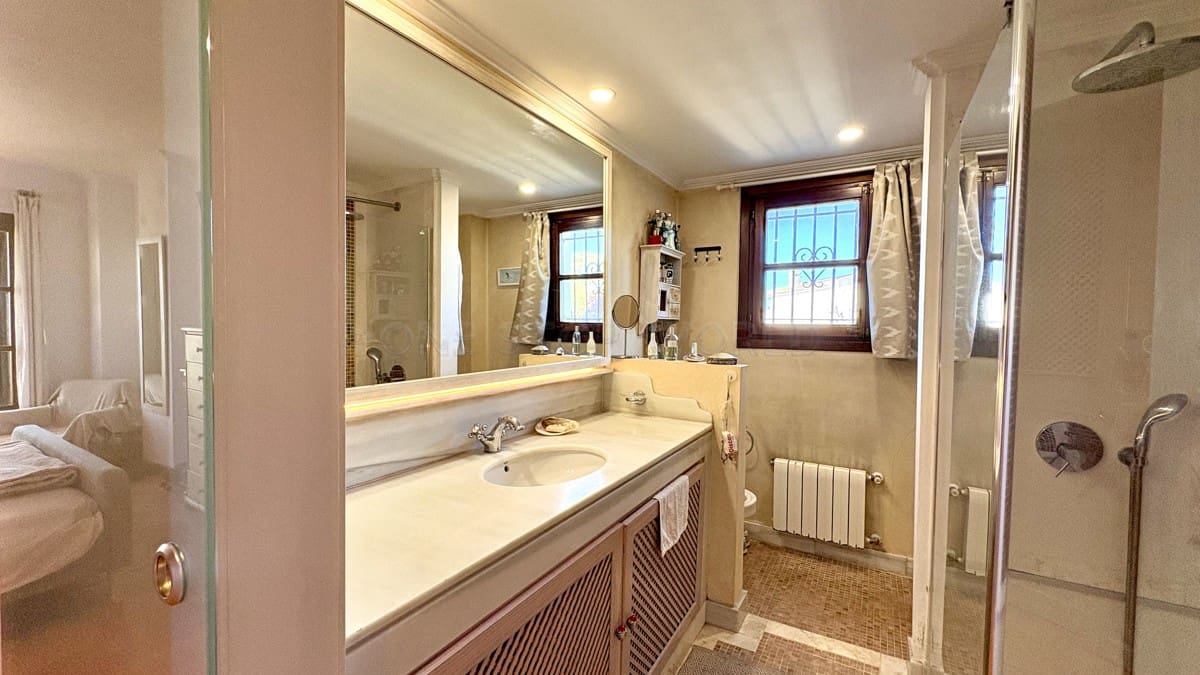 2 soveværelse Lejlighed til salg i Santa Ponsa - € 795.000 (Ref: 9002556)