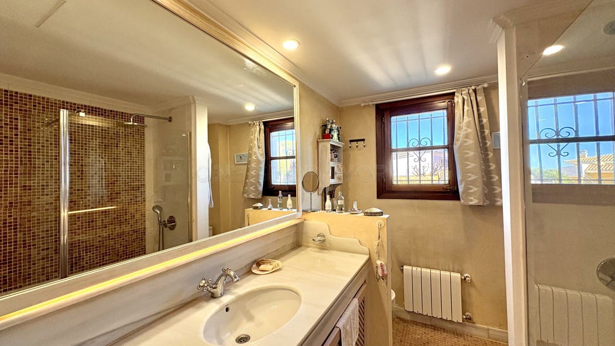 2 soveværelse Lejlighed til salg i Santa Ponsa - € 795.000 (Ref: 9002556)