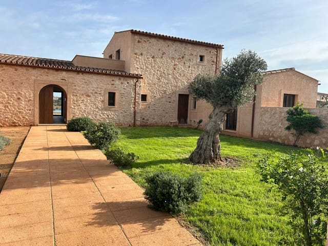 4 bedroom Finca/Country House for sale in Santanyí - € 3,200,000 (Ref: 9002557)