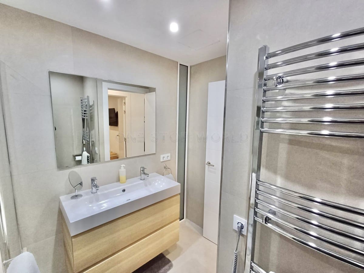 1 slaapkamer Flat te koop in El Toro / Port Adriano - € 550.000 (Ref: 9002558)