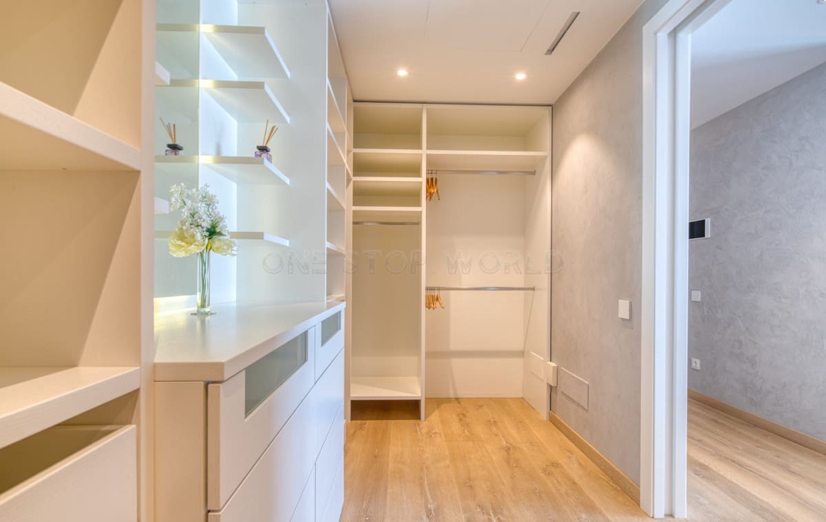 5 bedroom Villa for sale in Puerto de Andratx - € 9,900,000 (Ref: 9002559)