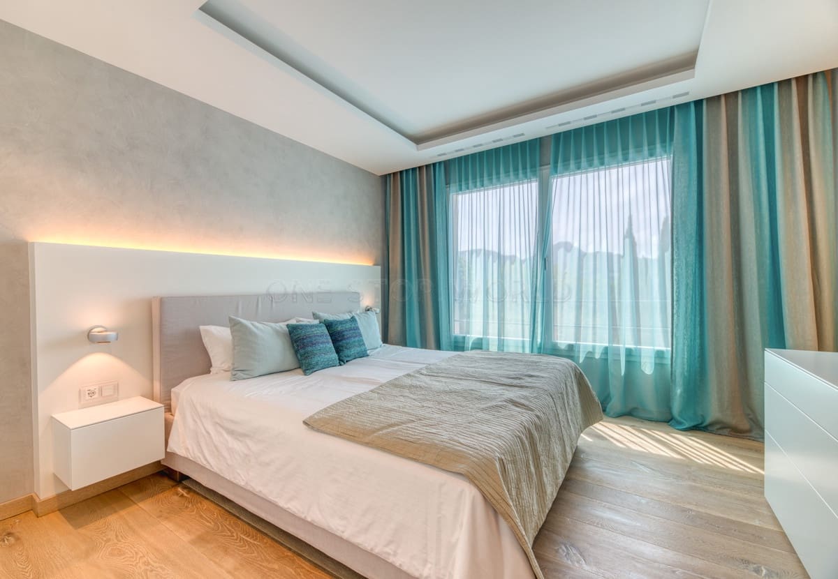 5 bedroom Villa for sale in Puerto de Andratx - € 9,900,000 (Ref: 9002559)