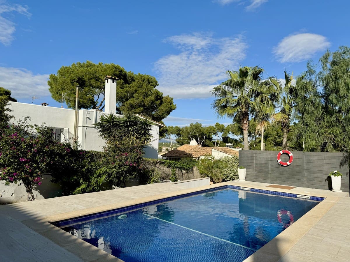 5 soveværelse Villa til salg i El Toro / Port Adriano med swimmingpool - € 1.600.000 (Ref: 9002562)