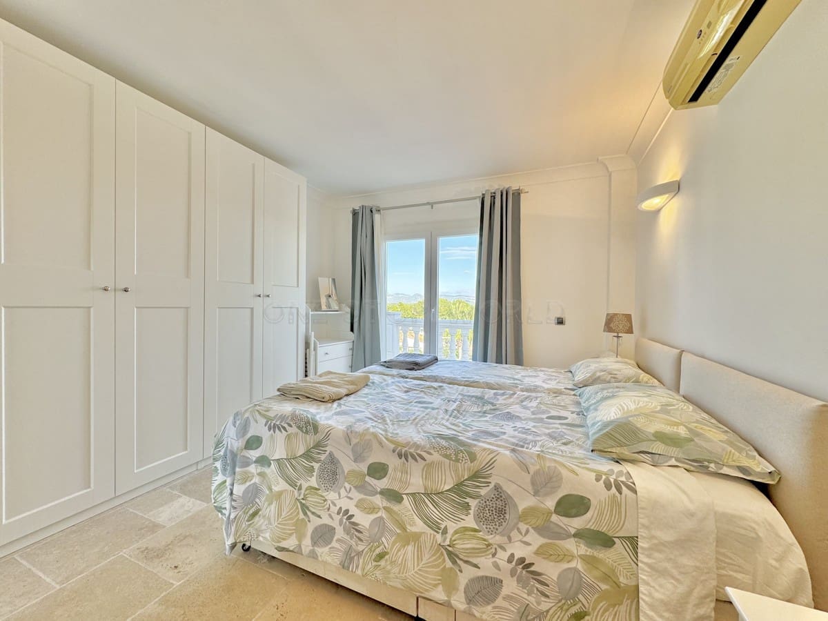 5 soveværelse Villa til salg i El Toro / Port Adriano med swimmingpool - € 1.600.000 (Ref: 9002562)