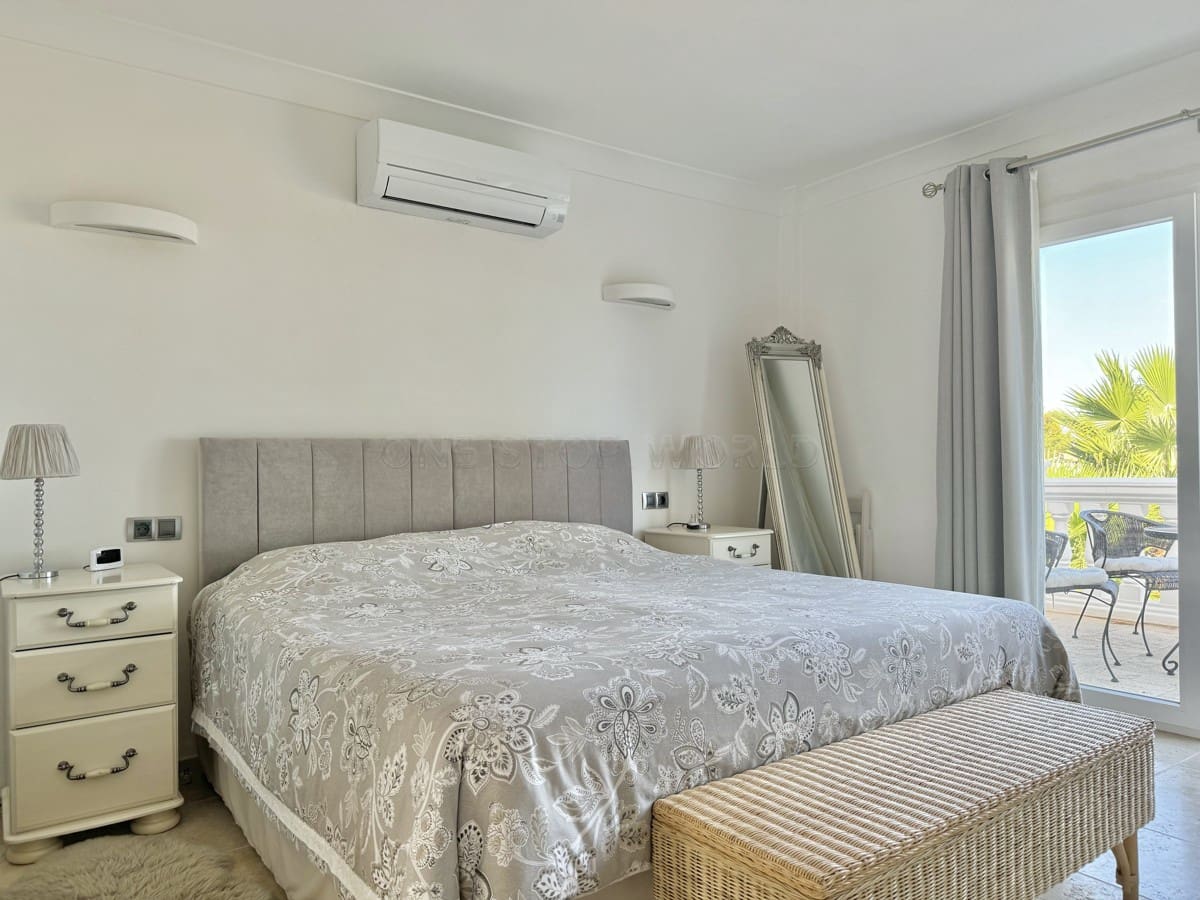 5 soveværelse Villa til salg i El Toro / Port Adriano med swimmingpool - € 1.600.000 (Ref: 9002562)