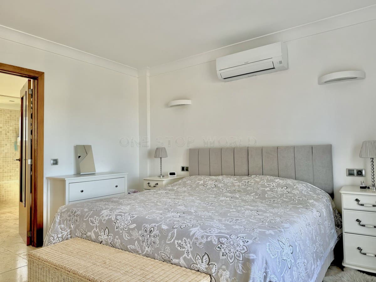 5 soveværelse Villa til salg i El Toro / Port Adriano med swimmingpool - € 1.600.000 (Ref: 9002562)