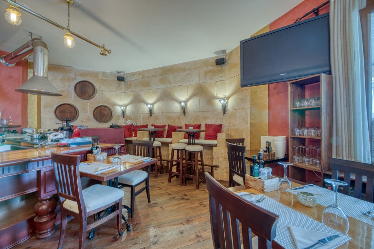 3 soveværelse Villa til salg i El Toro / Port Adriano - € 1.650.000 (Ref: 9002569)