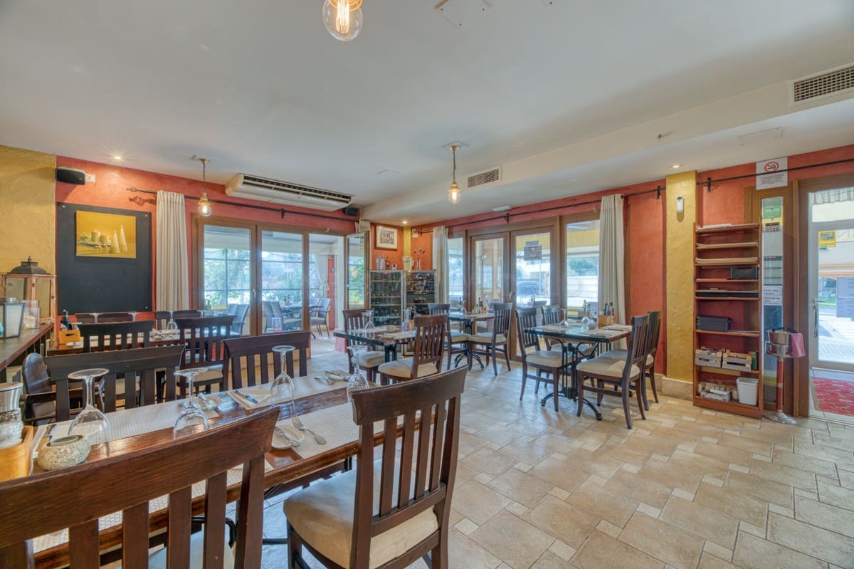 3 soveværelse Villa til salg i El Toro / Port Adriano - € 1.650.000 (Ref: 9002569)