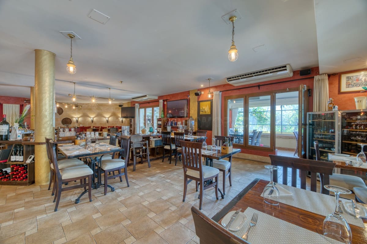 3 soveværelse Villa til salg i El Toro / Port Adriano - € 1.650.000 (Ref: 9002569)